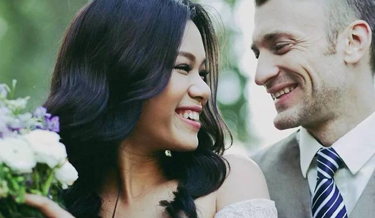 Dịch vụ đăng ký kết hôn với người nước ngoài trọn gói giá rẻ